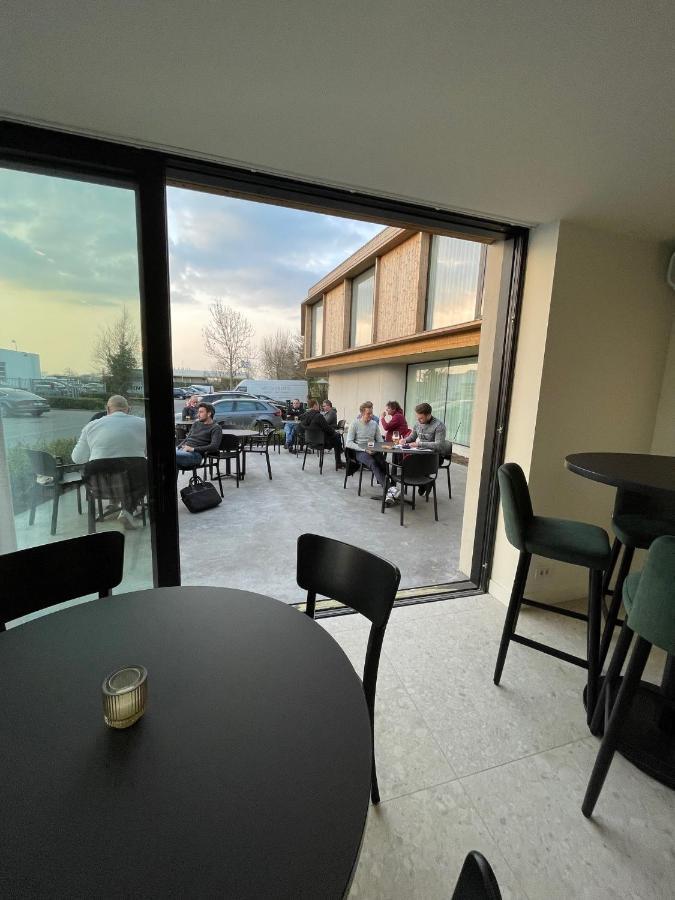 Hotel Bell-X Wevelgem Esterno foto