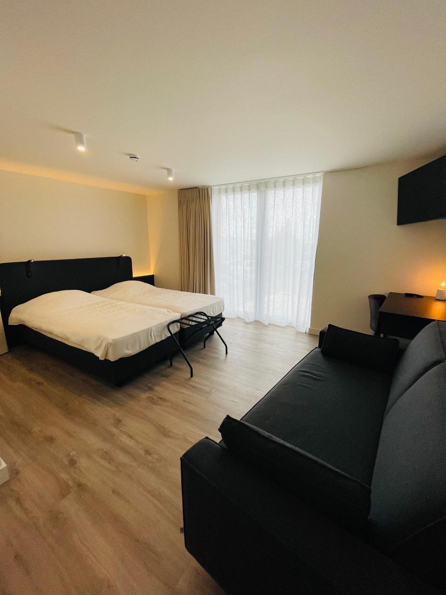 Hotel Bell-X Wevelgem Esterno foto